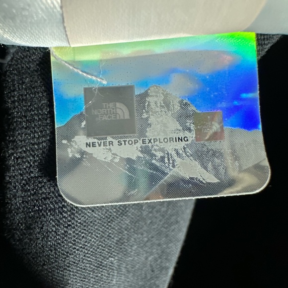 The North Face Black Sleeveless Top - Picture 5 of 5